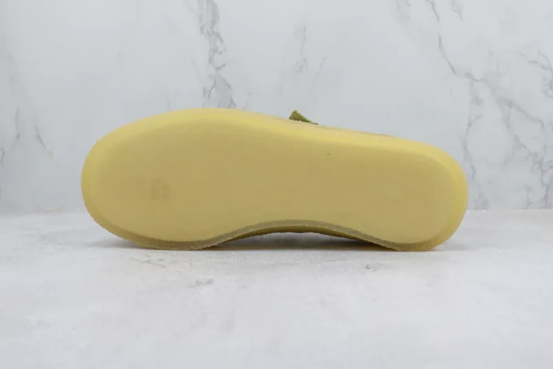 Tênis Adidas Kith Clarks 8th Street - Samba