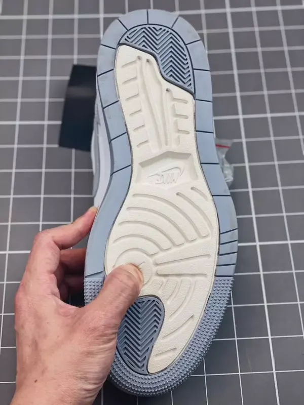 Tênis Air Jordan 1 Elevate Low WMNS - Atmosphere Grey