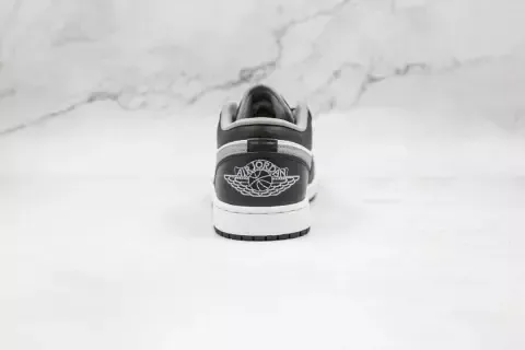 Tênis Air Jordan 1 Low - Black Medium Grey