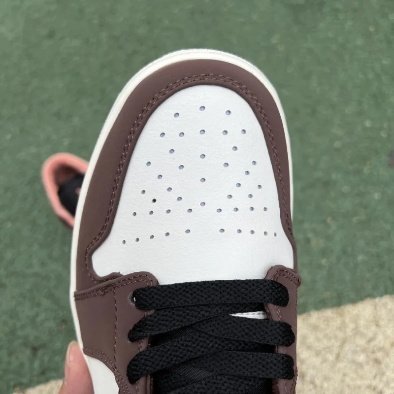 Tênis Air Jordan 1 Low - Mocha