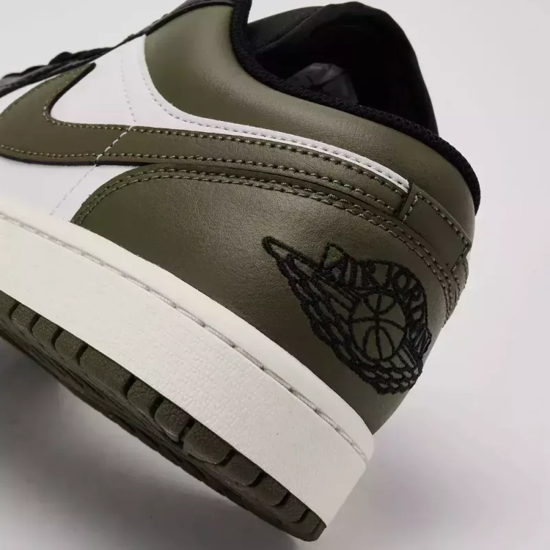 Tênis Air Jordan 1 Low - Olive Green