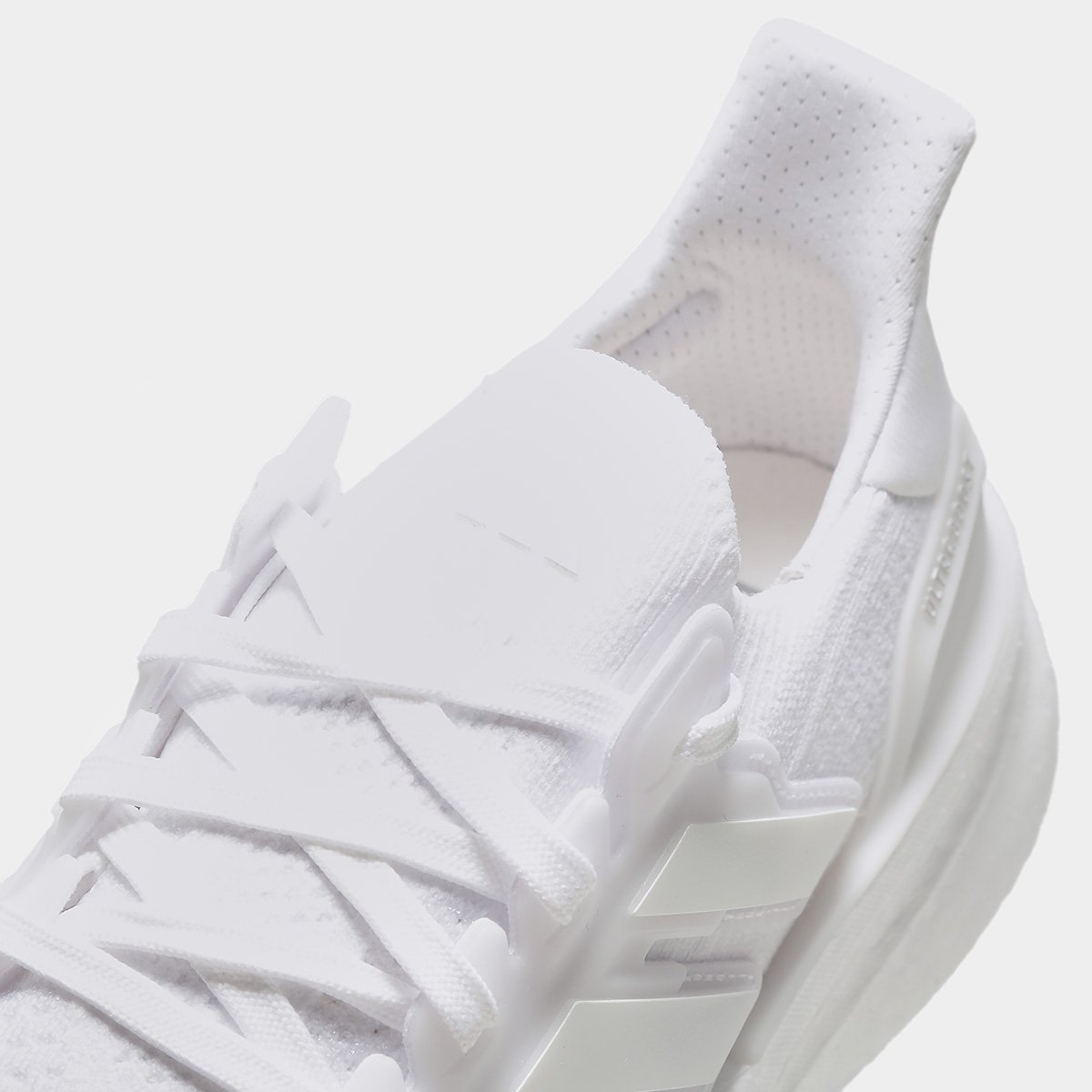 Tênis Adidas Ultraboost 5 Feminino - Branco
