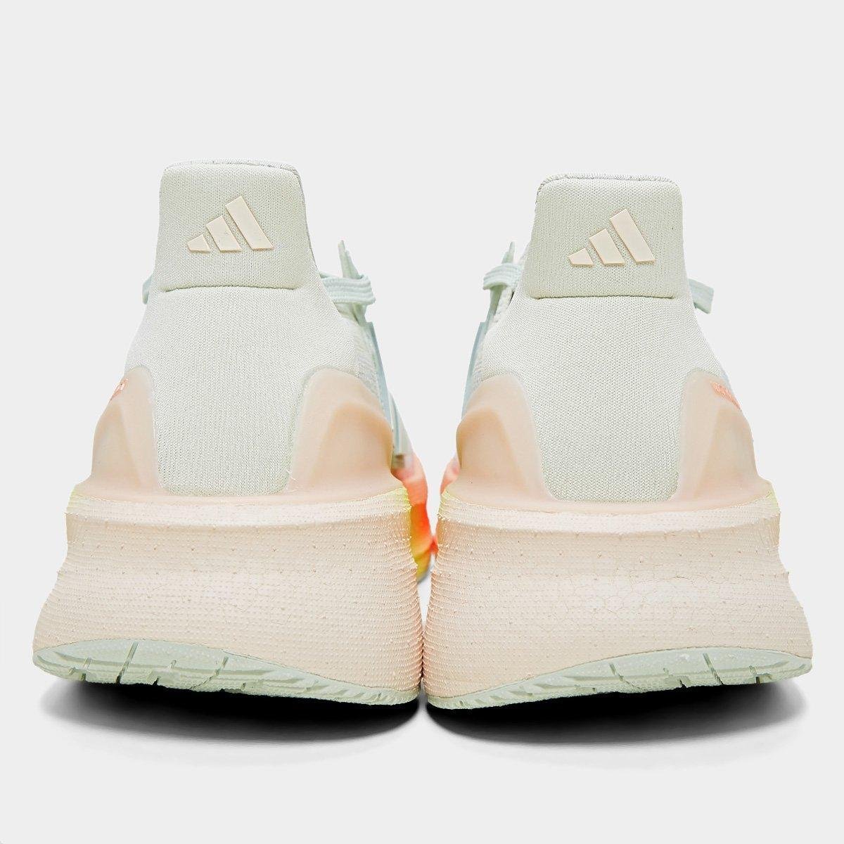 Tênis Adidas Ultraboost 5 Feminino - Verde claro