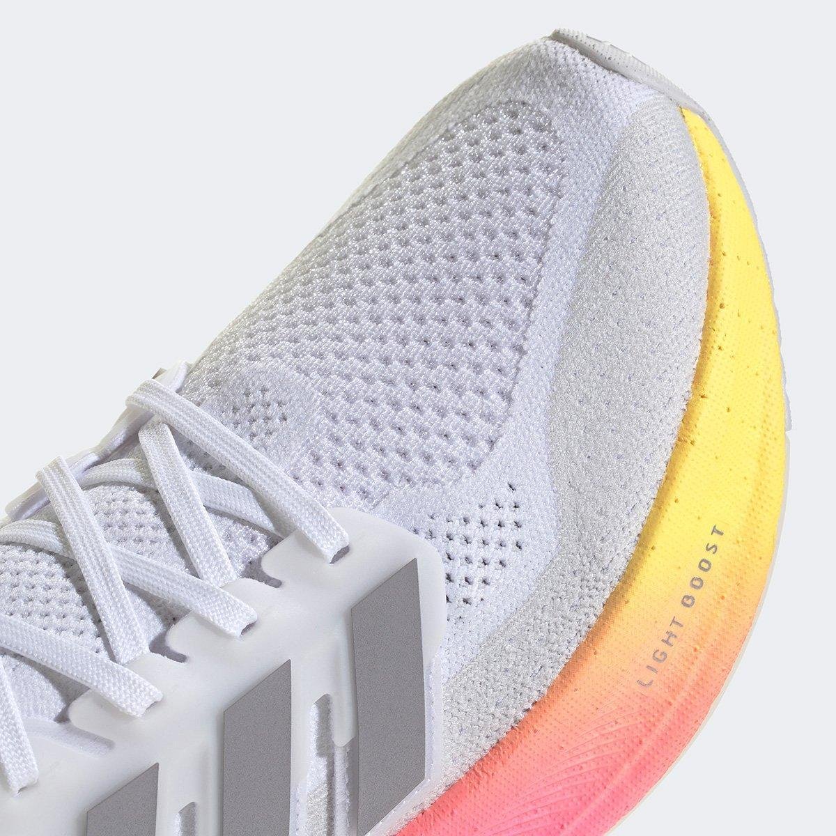 Tênis Adidas Ultraboost 5 Masculino - Branco | Rosa