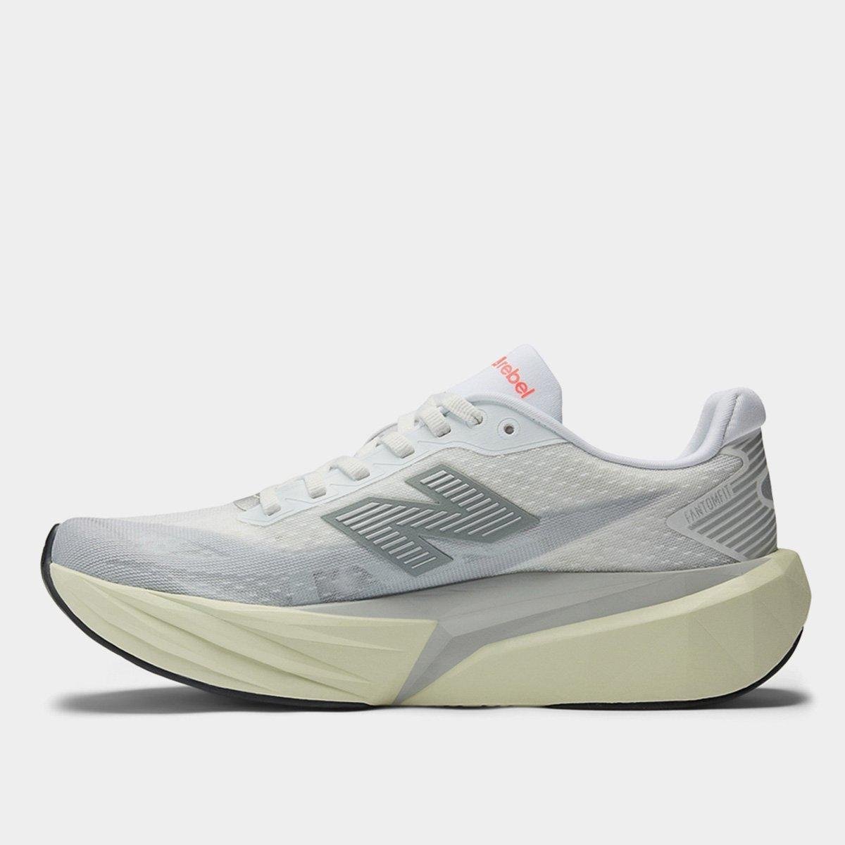 Tênis New Balance Fuelcell Rebel V5 Feminino - Cinza
