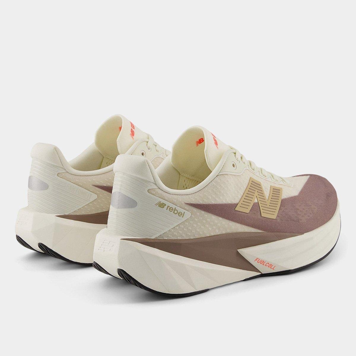 Tênis New Balance Fuelcell Rebel V5 Feminino - Off White