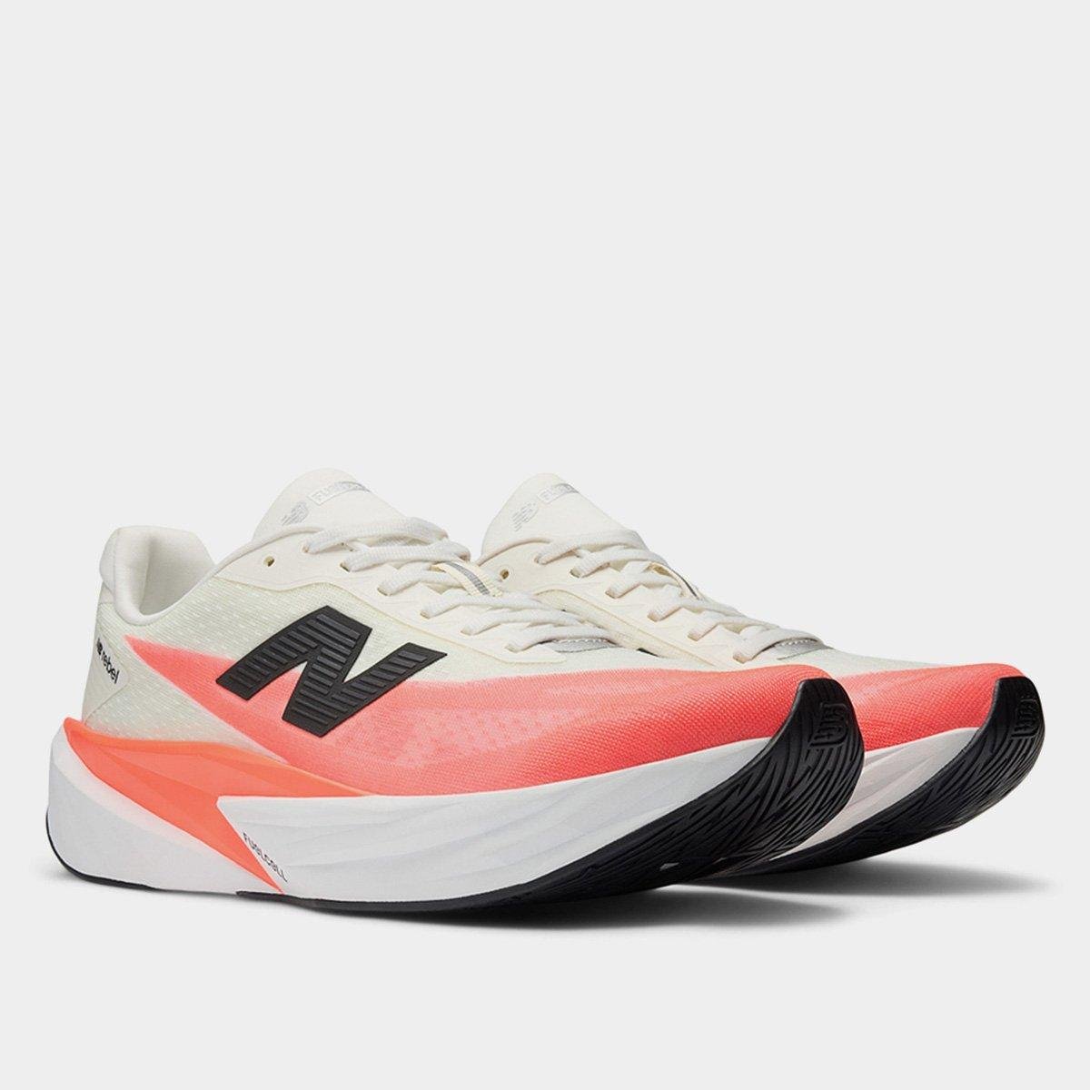 Tênis New Balance Fuelcell Rebel V5 Masculino - Rosa