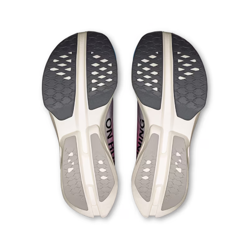 Tênis ON Cloudboom Strike Feminino - White  |  Horizon