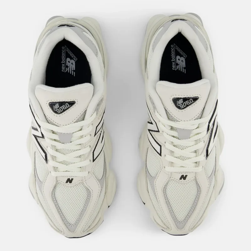 Tênis New Balance 9060 Unissex - Branco Off